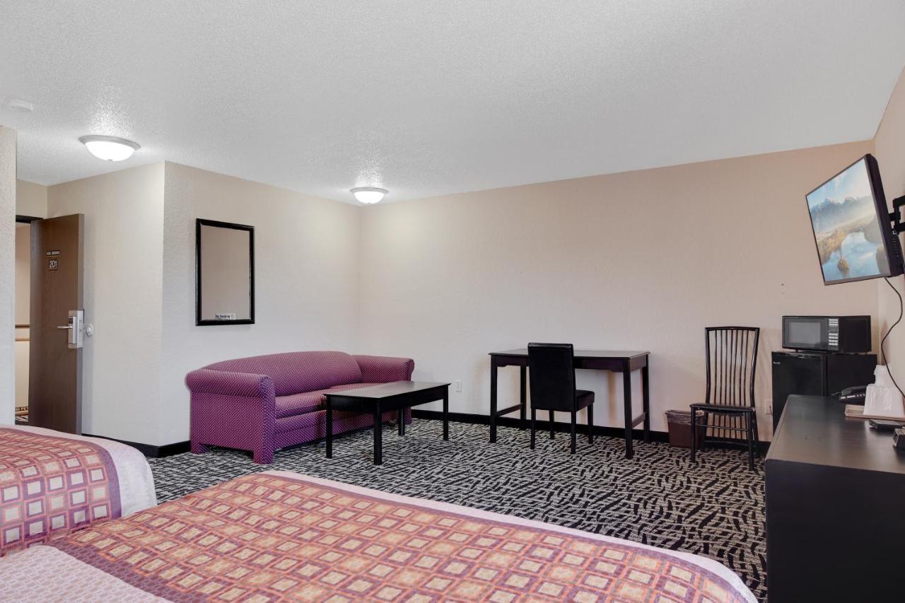 Americas Quality Inn & Suites - Finlayson Exterior foto
