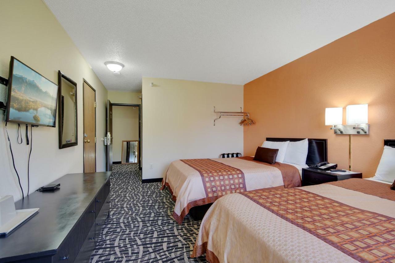 Americas Quality Inn & Suites - Finlayson Exterior foto